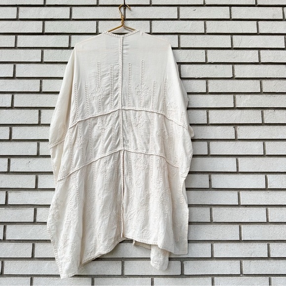 Chico’s Cream Embroidered Ruana Wrap Kimono Cardigan One Size Cotton Blend - Picture 13 of 15